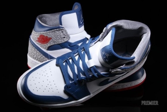 Now Available: Air Jordan 1 Mid “True Blue” | Uptwn.
